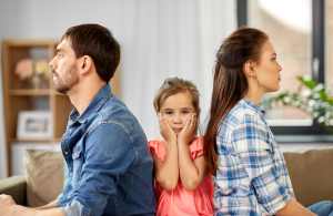 איך להתגרש בלי לפגוע בילדים